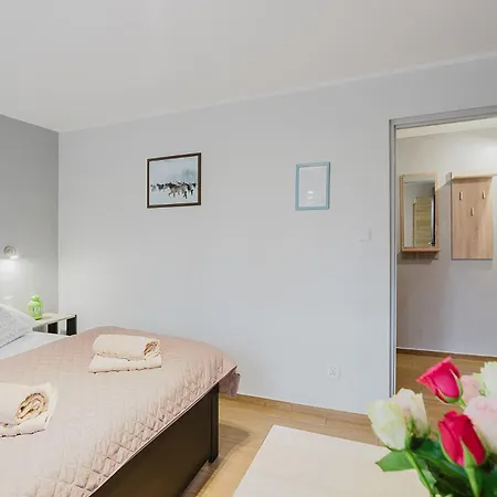 Pionow Pokoje Wawa - Adults Only Krynica Morska Room photo